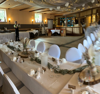 Großer Saal für Ihre Hochzeit Großer Saal für Ihre Hochzeit…